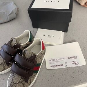 Gucci toddler shoes